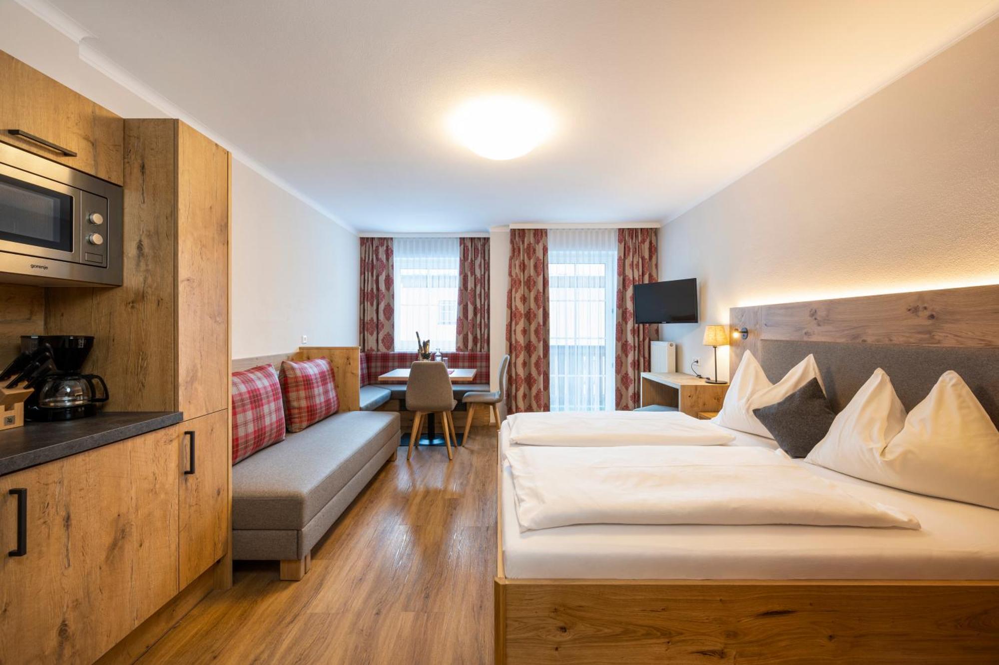 Ferienhotel Gasthof zur Post Untertauern Exterior foto